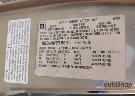 2000 Chevrolet S-10 Ls z USA, uszkodzony, nr VIN 1GCCS19W9Y8158130